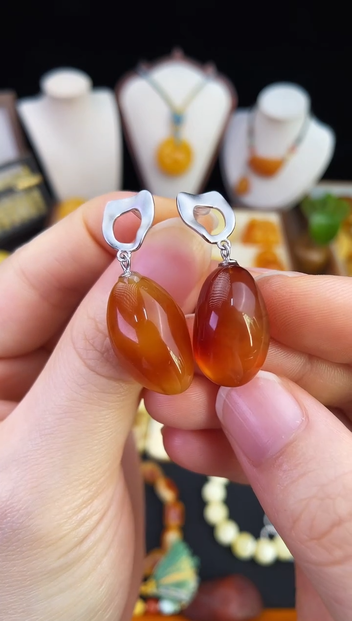 琥珀未镶嵌珠宝奇石柒月