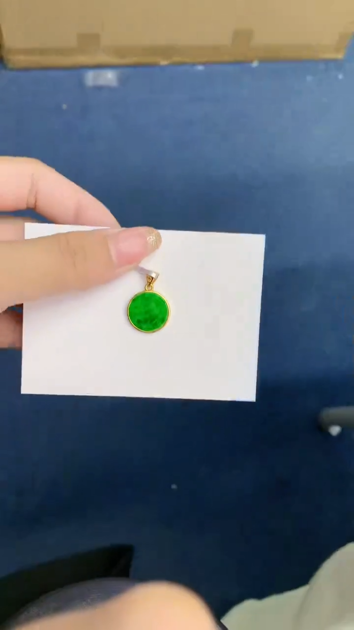 翡翠银S925镶嵌颈饰             8