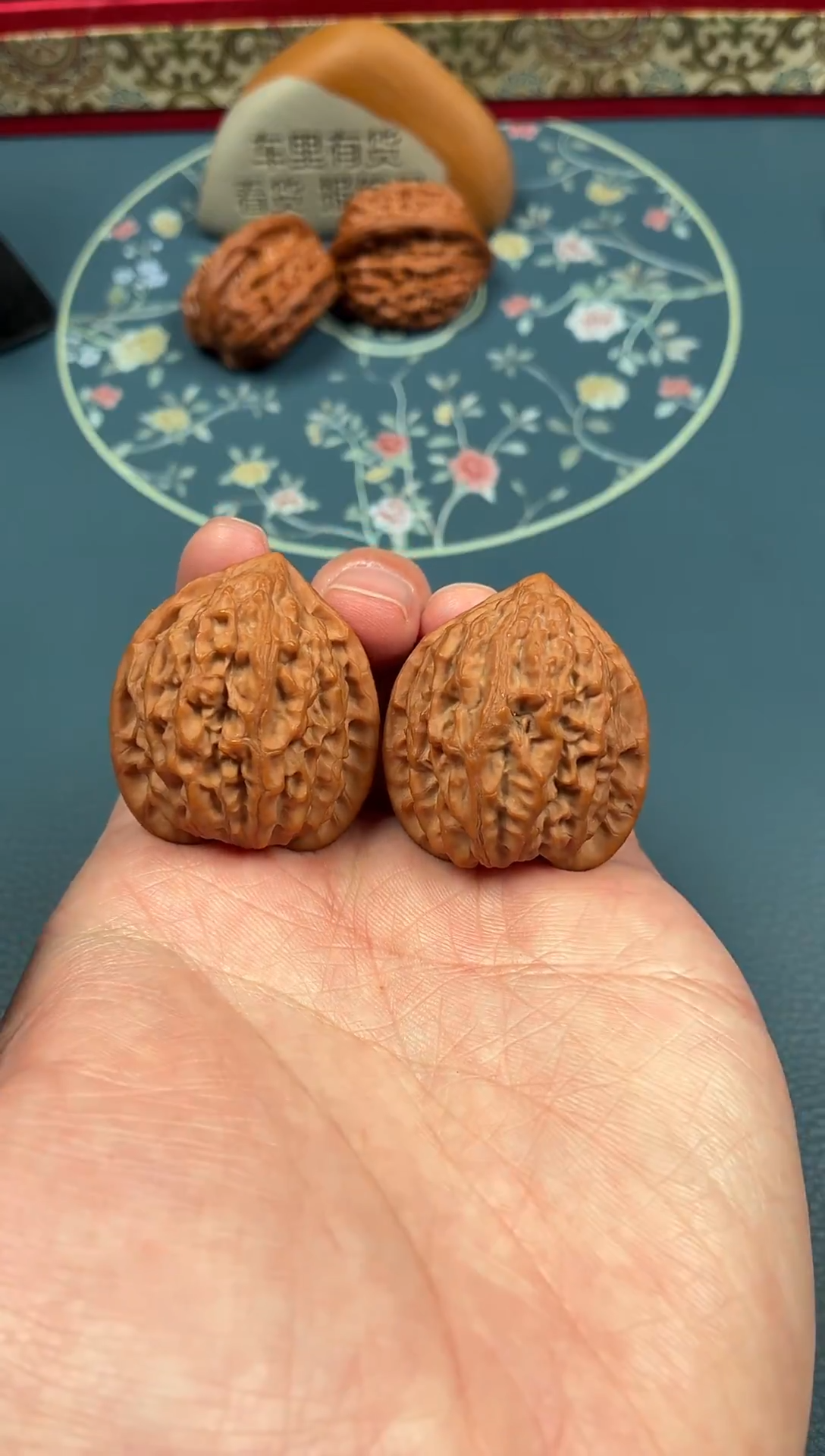 吊坠文玩核桃36全品金牛  高41