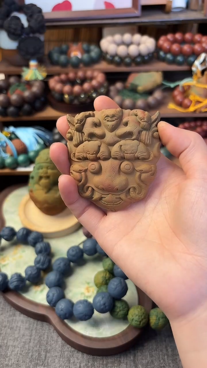 泥塑敦煌系列饕餮香牌微瑕款一个