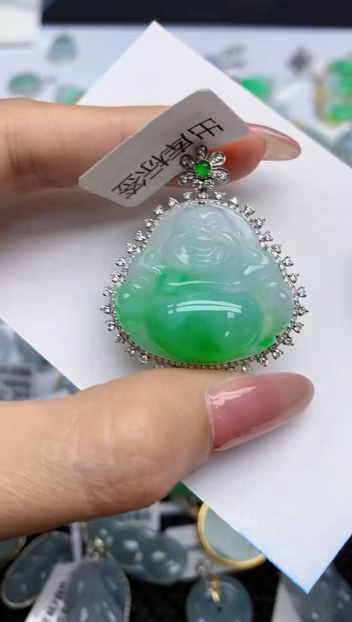 【闪购商品】翡翠挂件18K金镶嵌天然翡翠A货