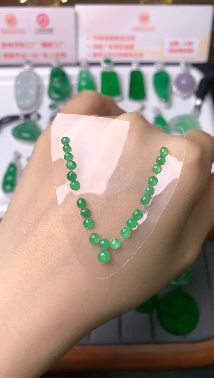 【闪购商品】定制翡翠未镶嵌裸石（镶嵌定制）