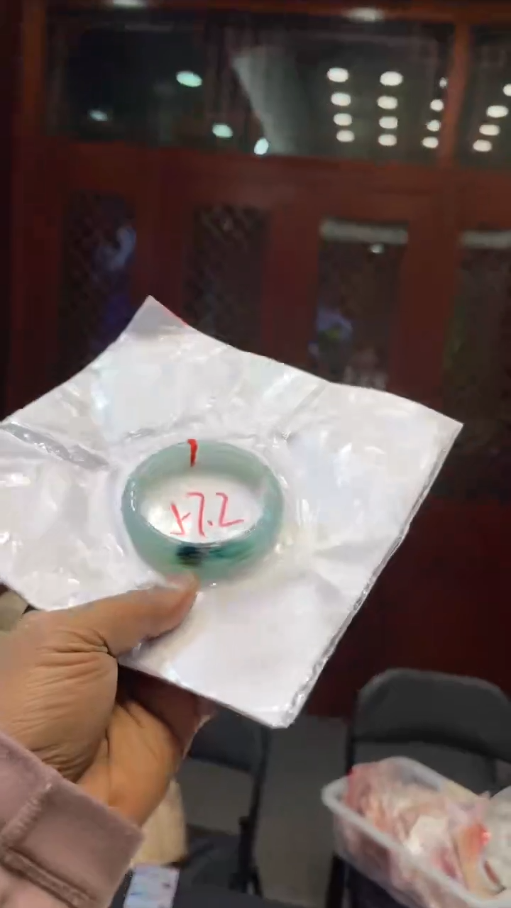 【闪购商品】翡翠手镯未镶嵌手镯