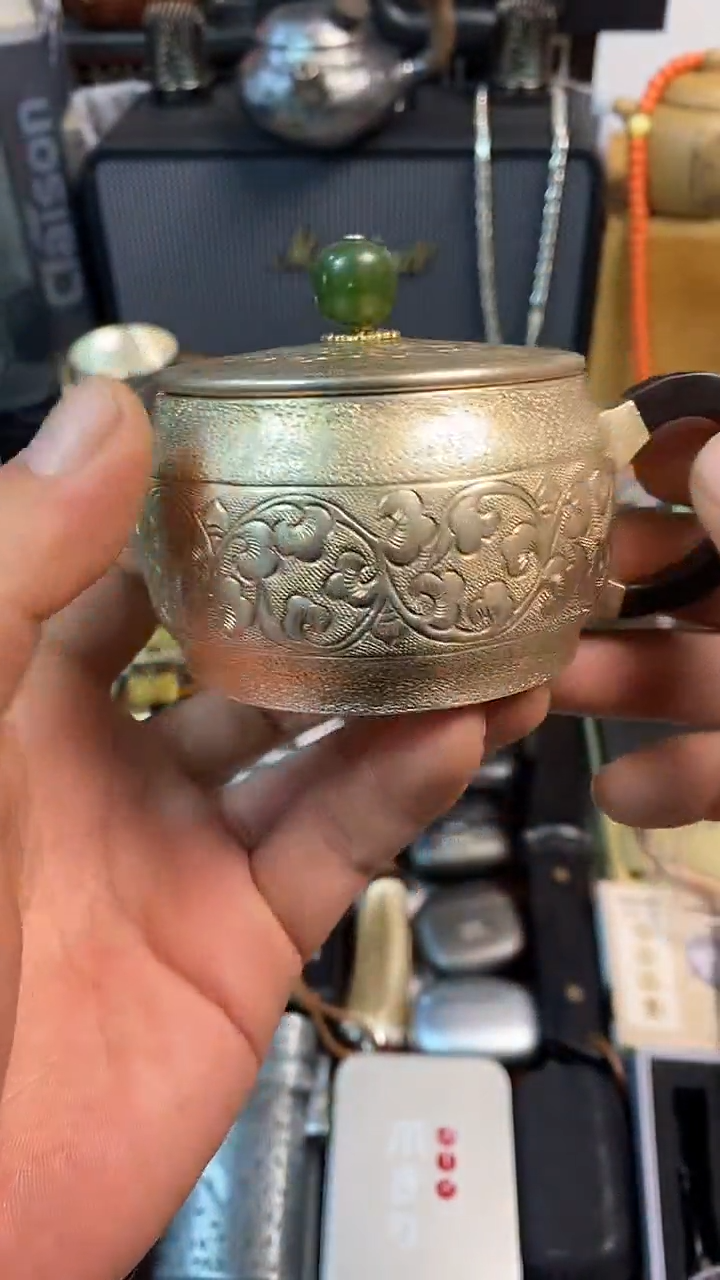 瓷片闪购商品，如图所示