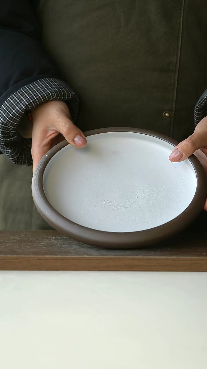 【闪购商品】陶瓷610粗陶20cm沙拉盘@4-2@