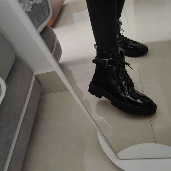 真皮时尚舒适女鞋百搭英伦风圆头女士休闲