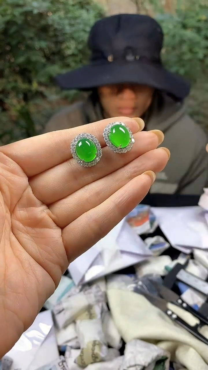 满色吊坠，所见即所得！！！