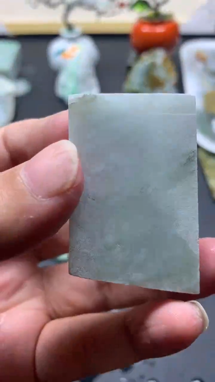 【闪购商品】翡翠颈饰未镶嵌天然翡翠A货