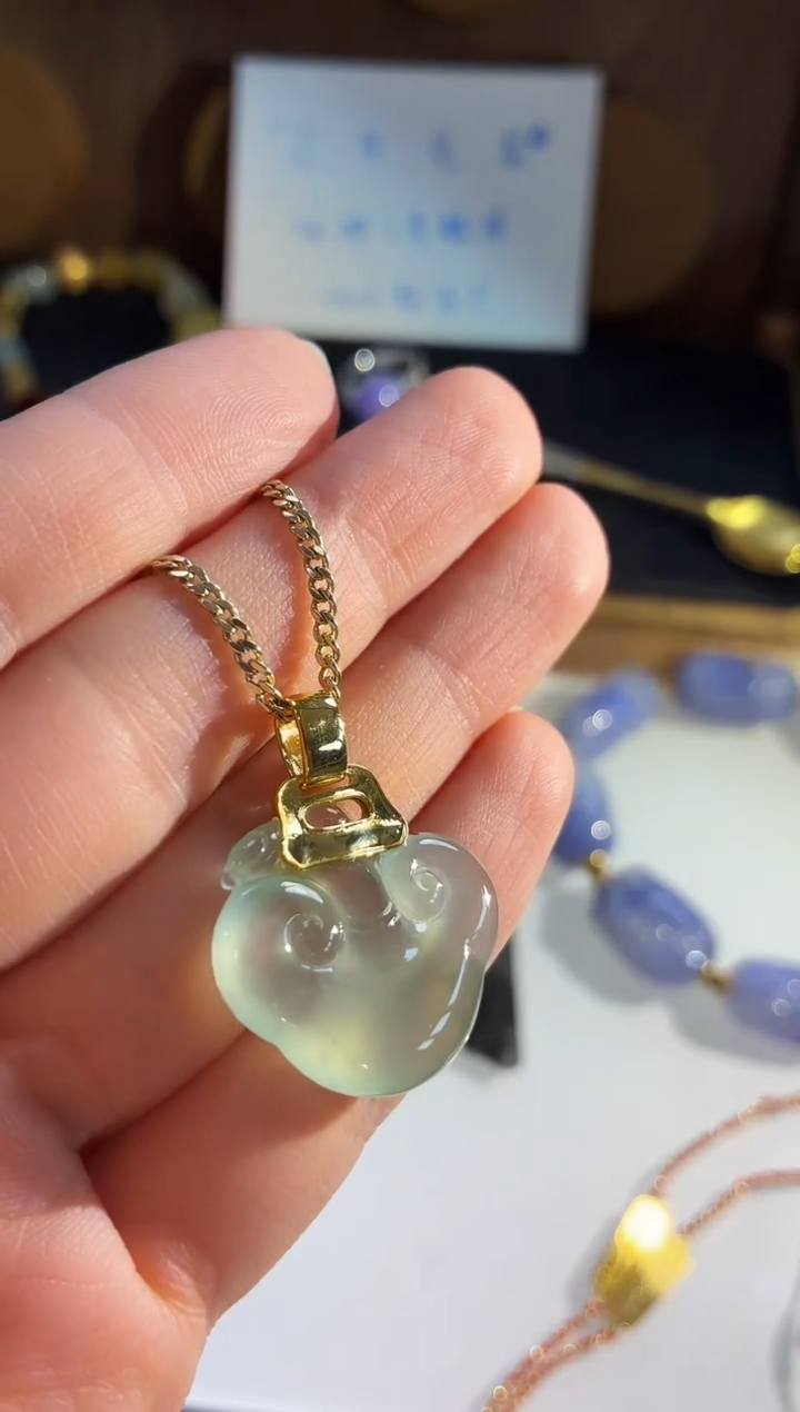 吊坠(不含链)18K金镶嵌翡翠吊坠