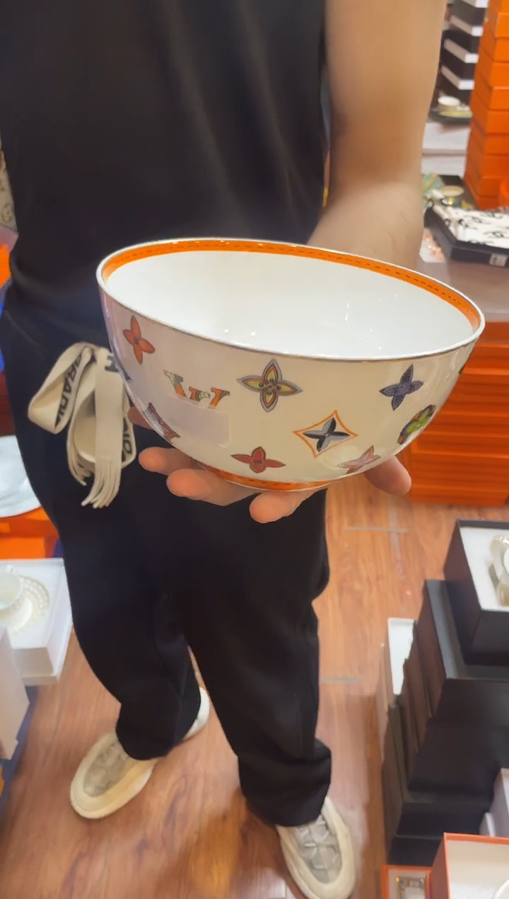 杯鸿辉家品牌瓷器，京东包邮！