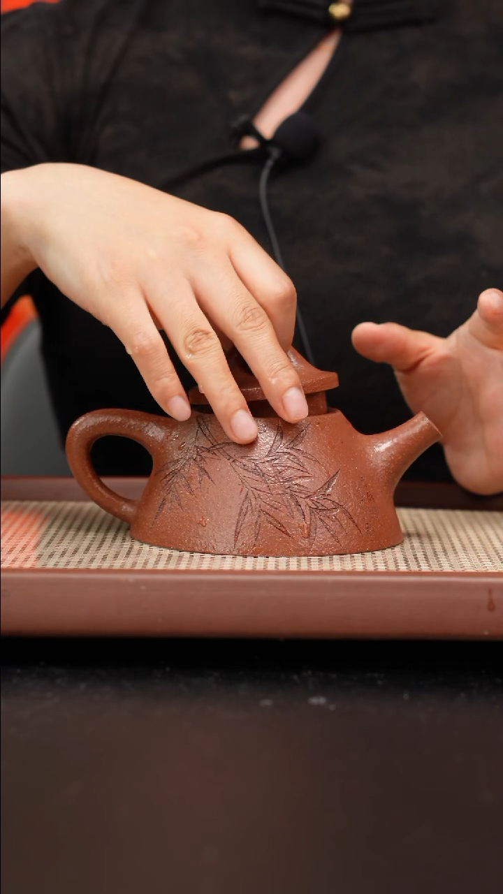 【闪购商品】紫砂茶壶降坡霸王石瓢刻绘