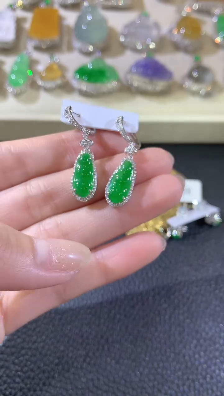 【闪购商品】翡翠耳饰18K金镶嵌C46翡翠