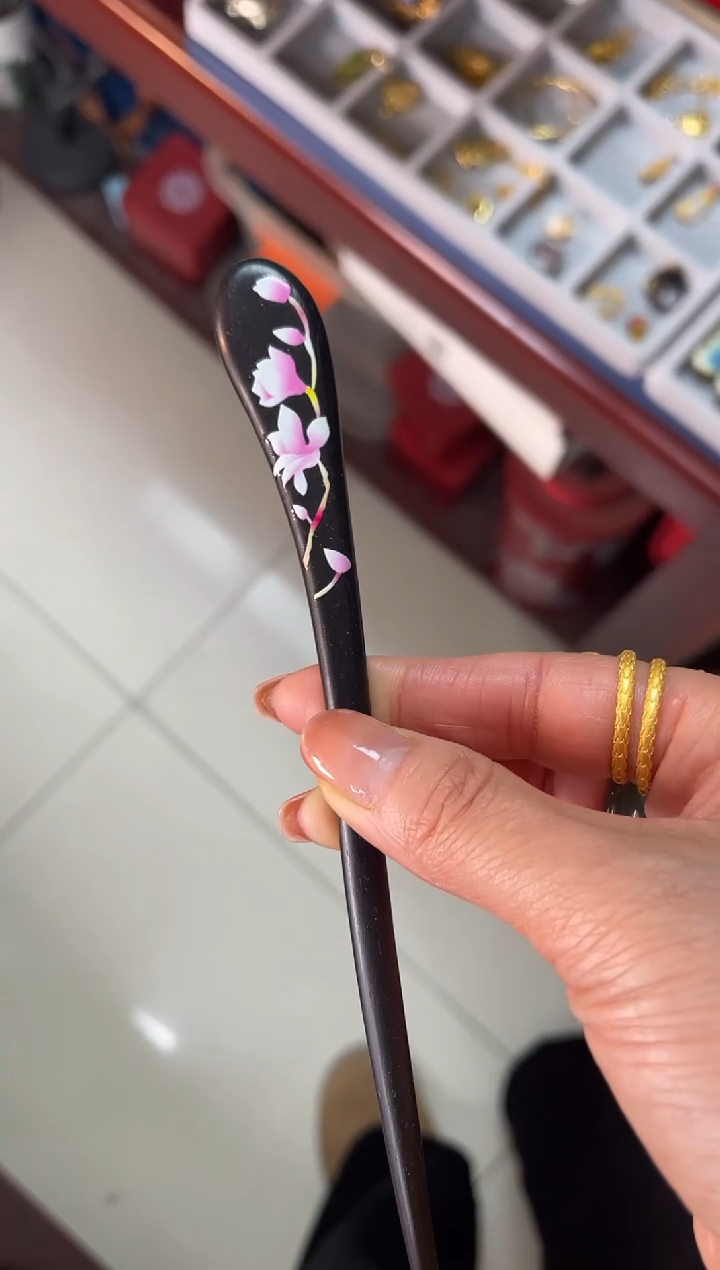 【闪购商品】风车木（黑檀木）其他发簪