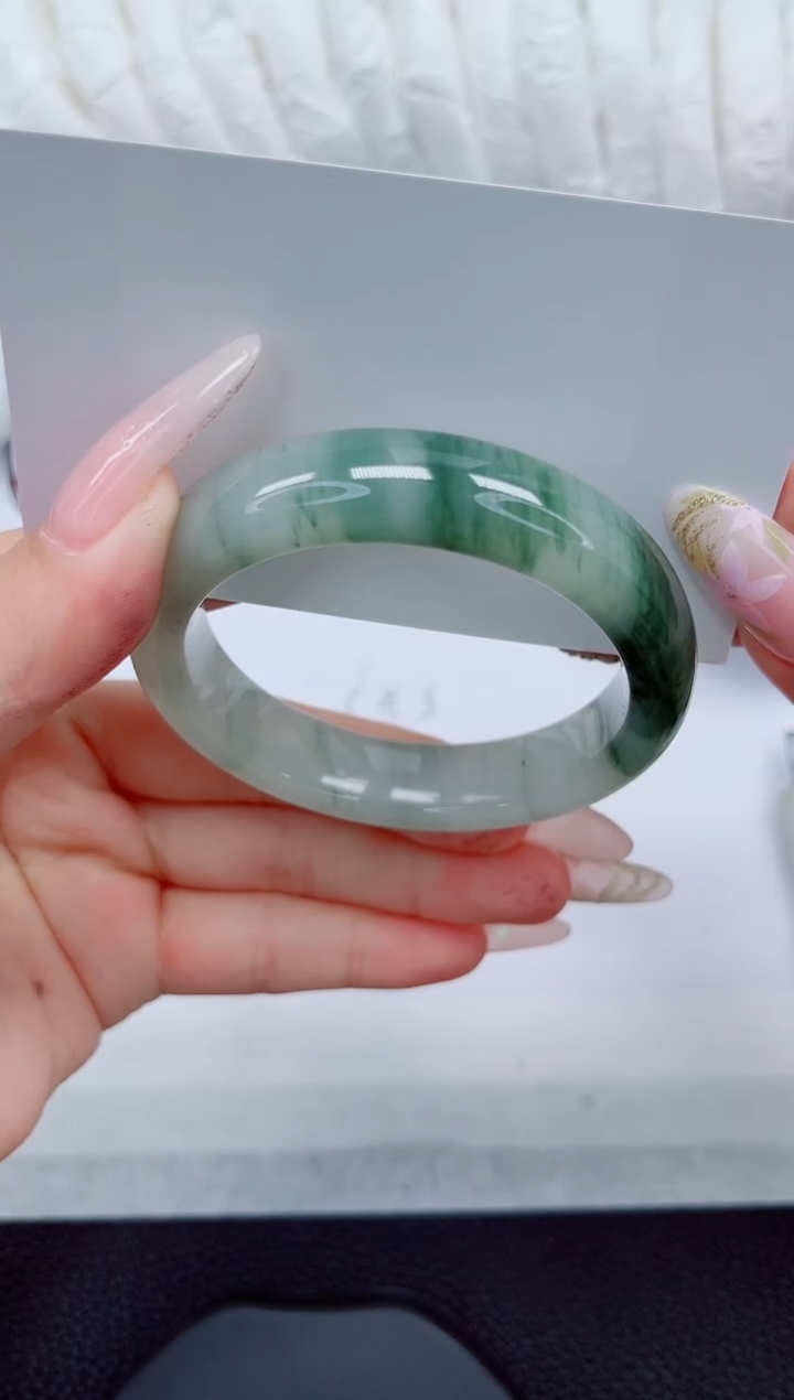 石英质玉手镯未镶嵌129-52/53