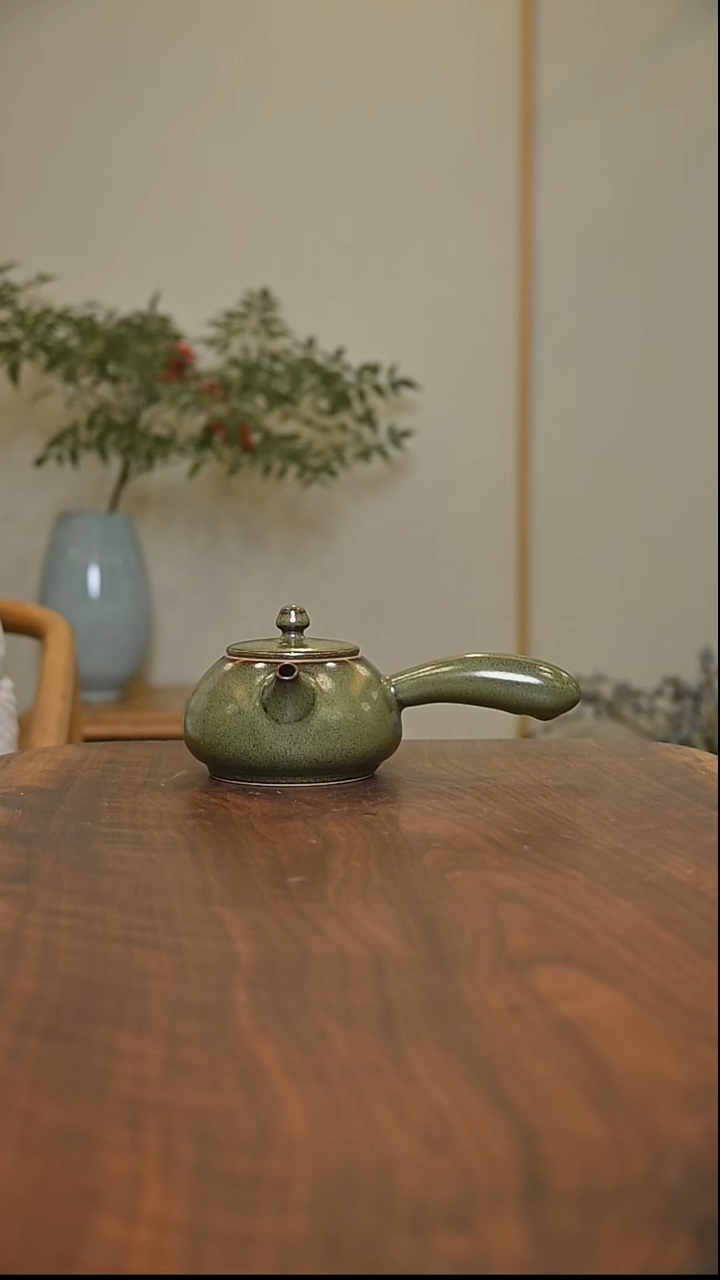 侧把壶 矿石釉 微瑕 桑麻款