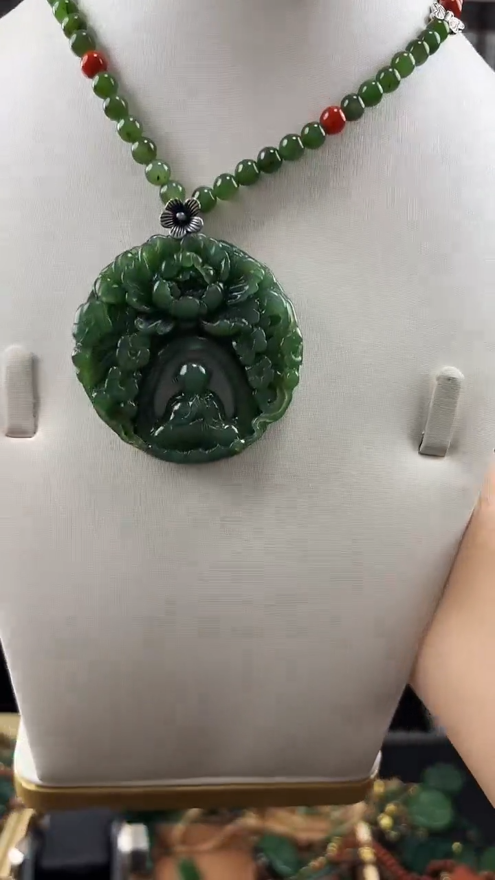 颈饰未镶嵌和田玉悟道