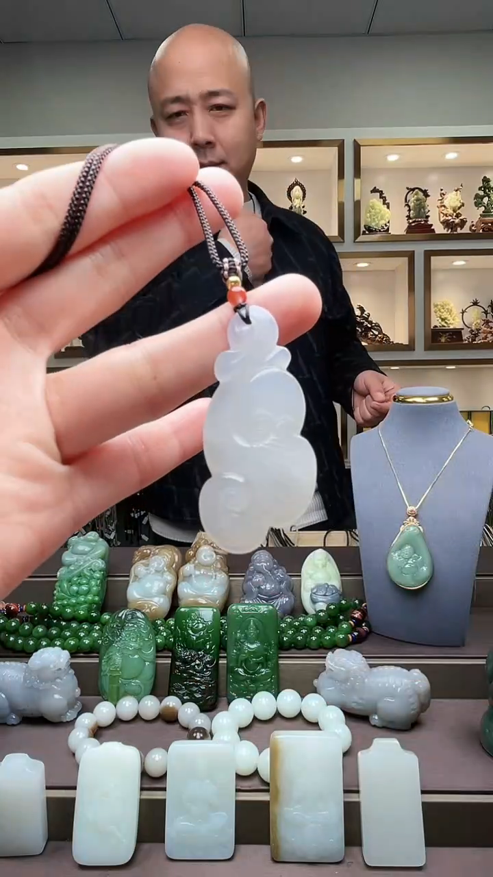 【闪购商品】和田玉颈饰未镶嵌1