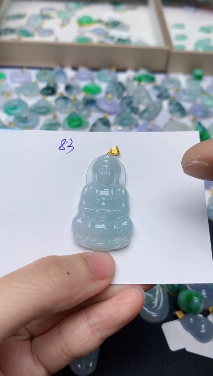 【闪购商品】翡翠颈饰18K金镶嵌天然翡翠A货    