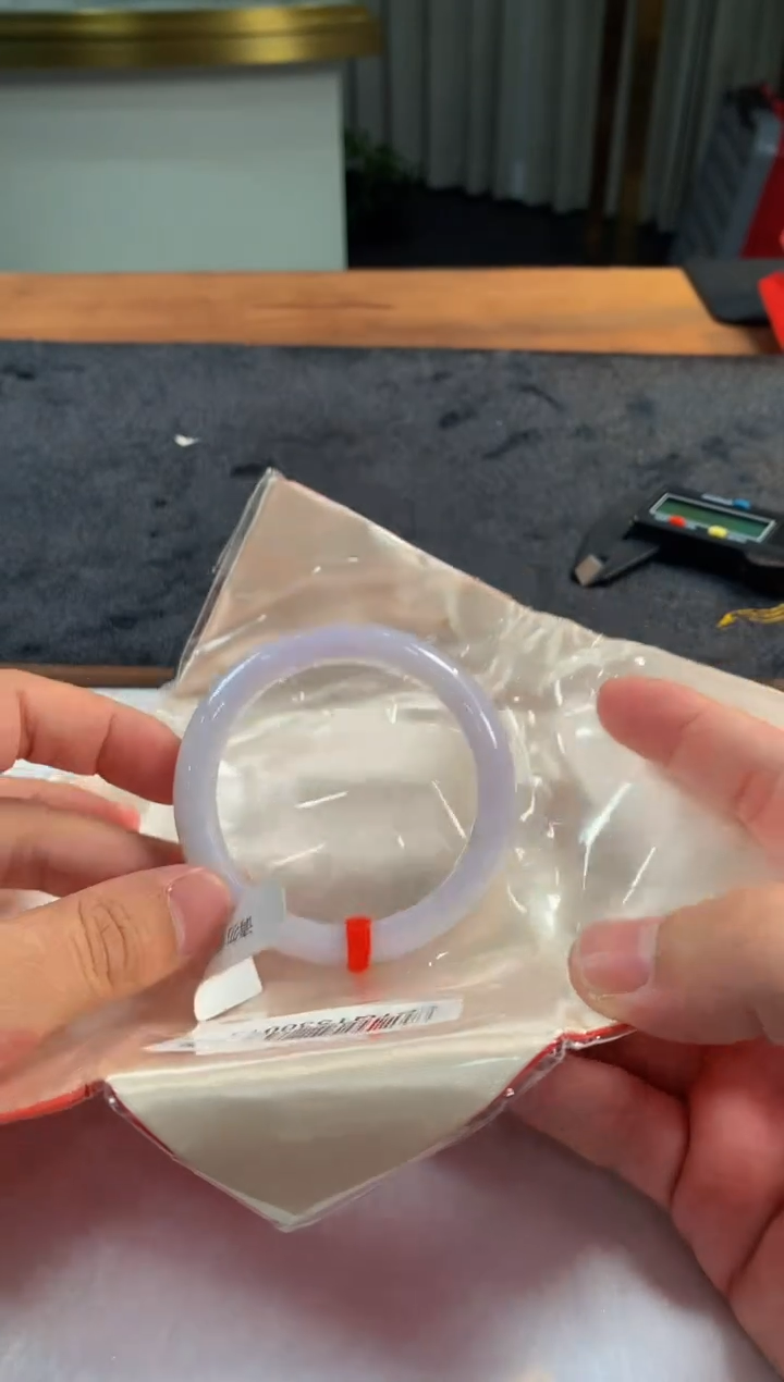 未镶嵌定制翡翠5082毛货不退不换 57-58圈