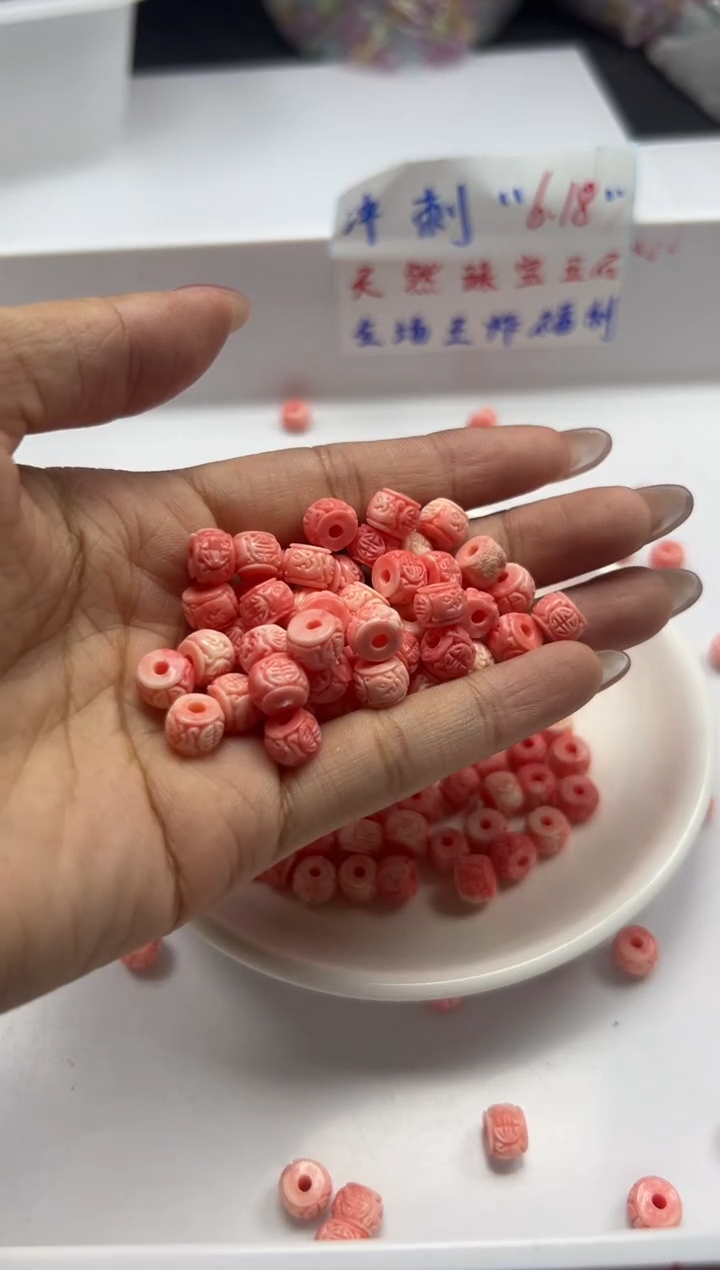 未镶嵌拼合珍珠（马贝珠）颈饰 x1371女*王贝六字墩珠7*6mm10颗