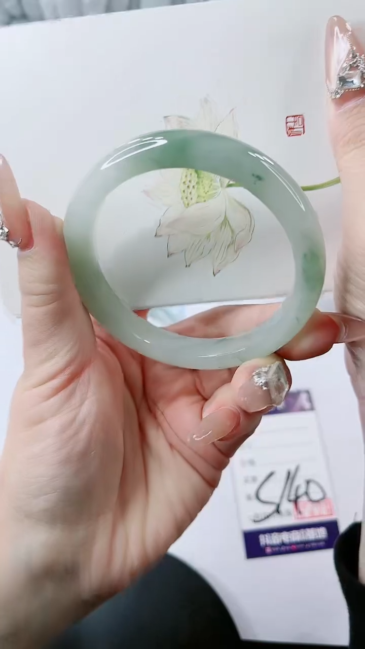 【闪购商品】石英质玉手镯未镶嵌多样性发货S140