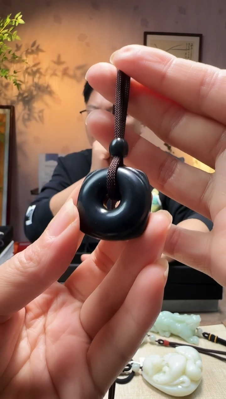 颈饰未镶嵌和田玉004