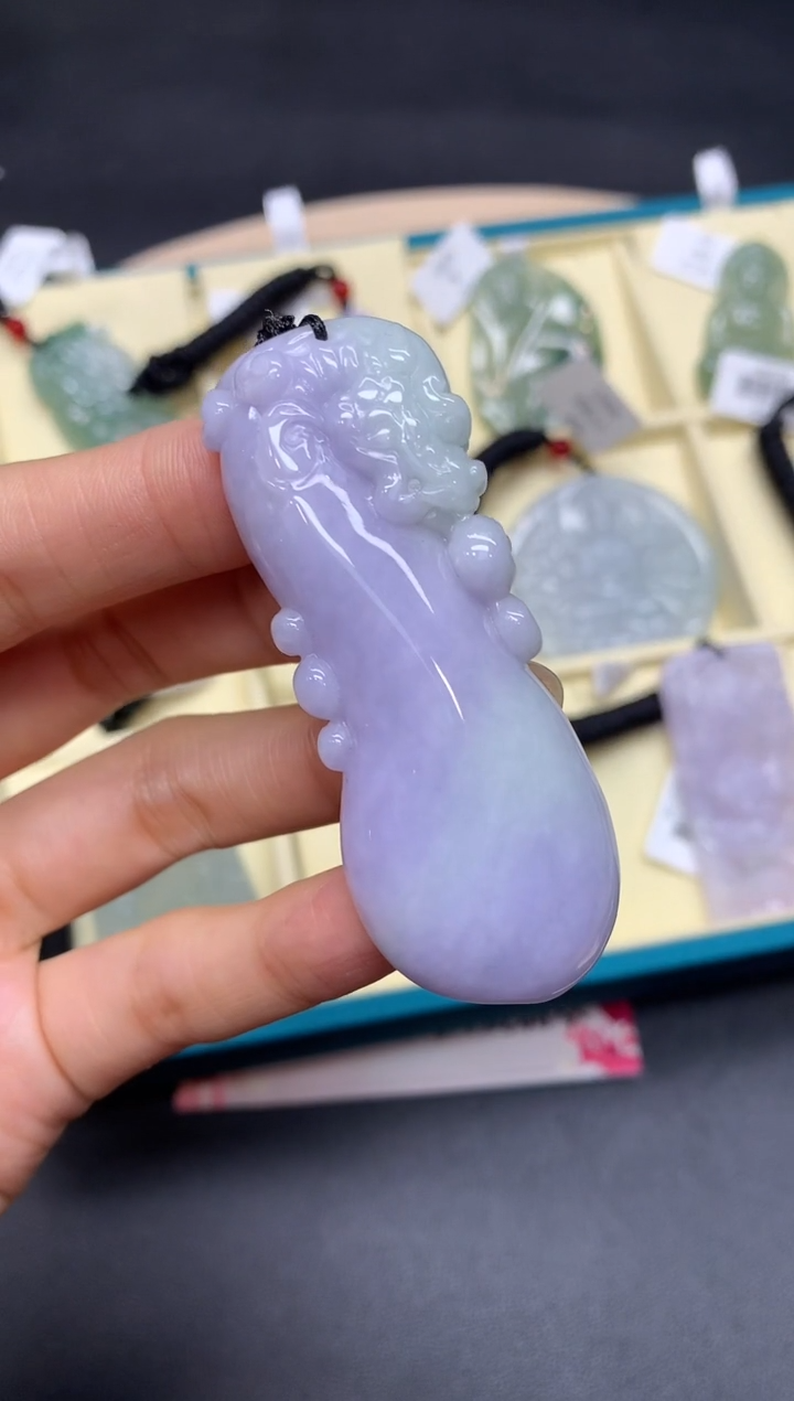 【闪购商品】定制翡翠未镶嵌福瓜【无服务费】