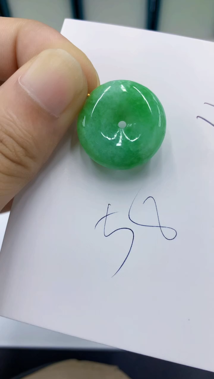 颈饰18K金镶嵌翡翠翡翠