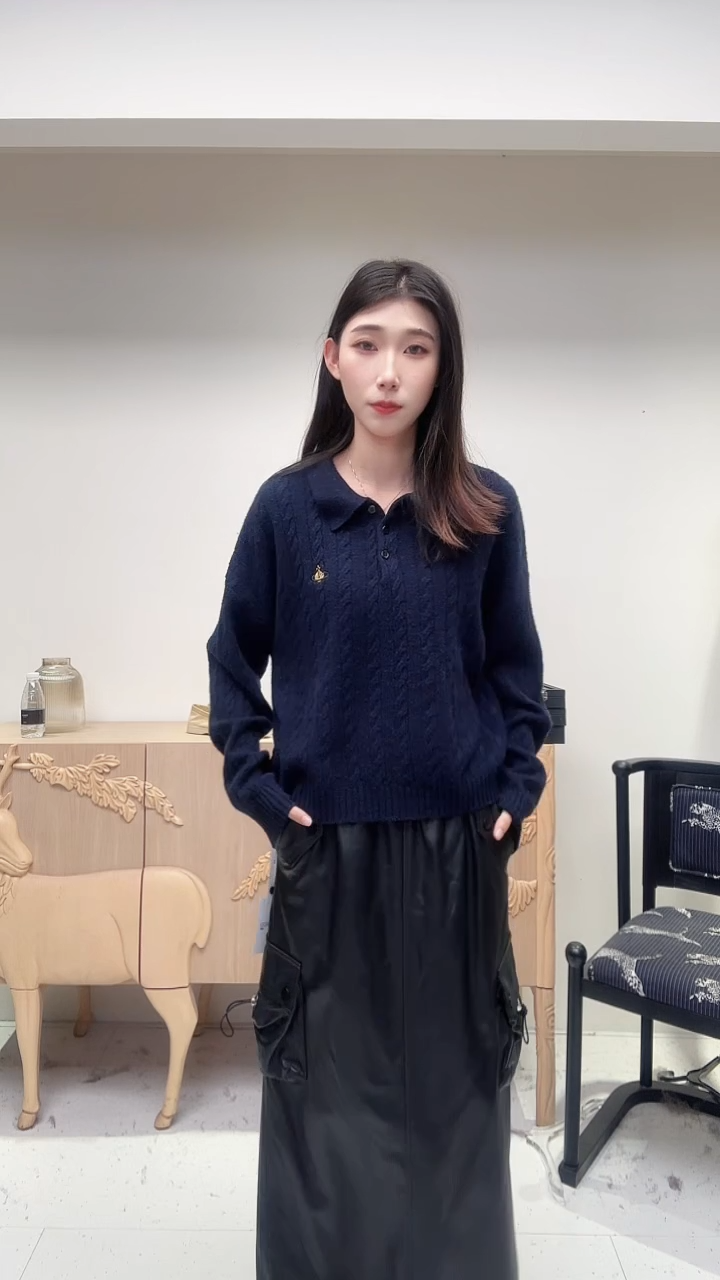 藏青条纹学院风上衣