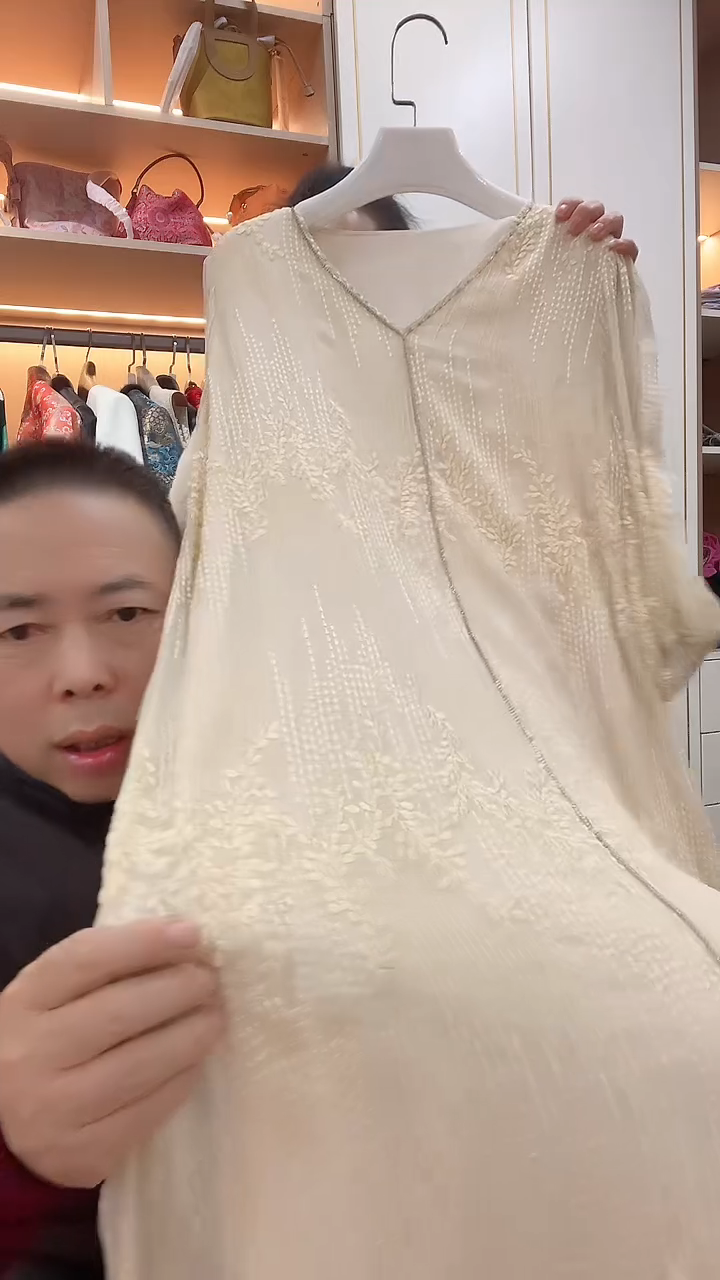 【默认微瑕】蚕丝连衣裙米白色