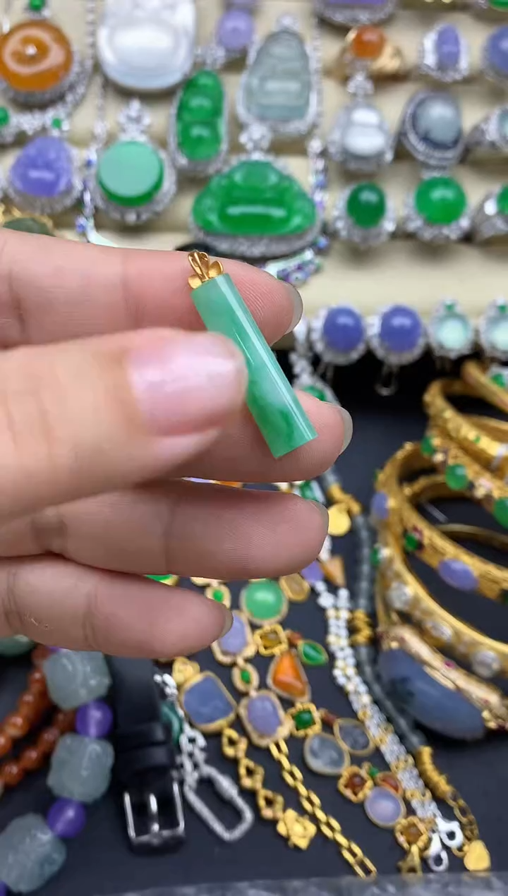 翡翠18K金镶嵌颈饰163-春日珠宝