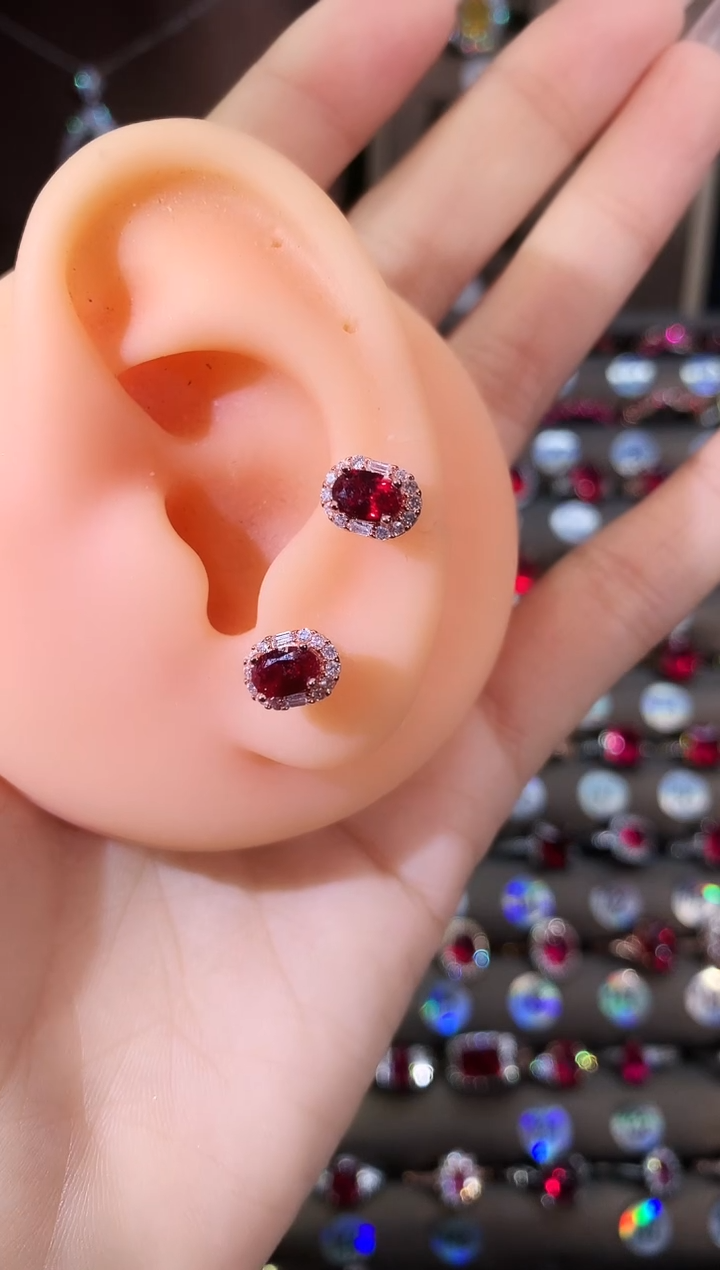 银S925镶嵌耳饰红宝石46酒红玫瑰金