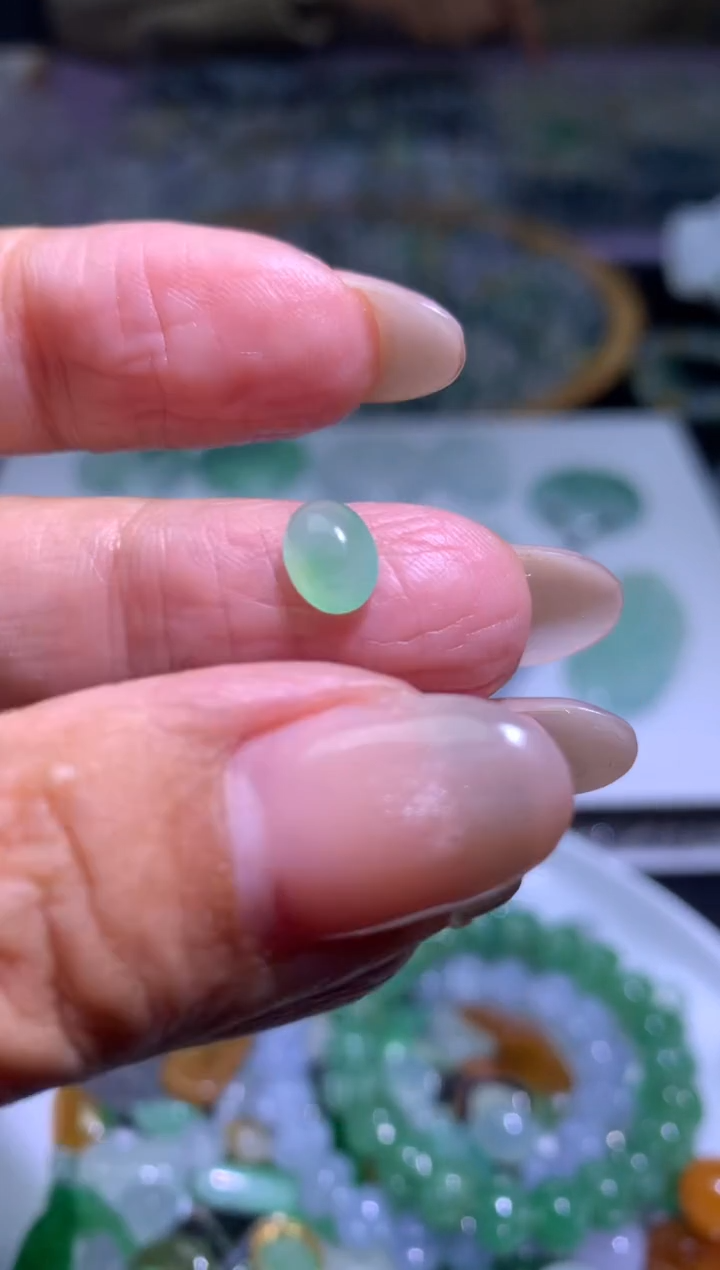 【闪购商品】定制翡翠未镶嵌毛货