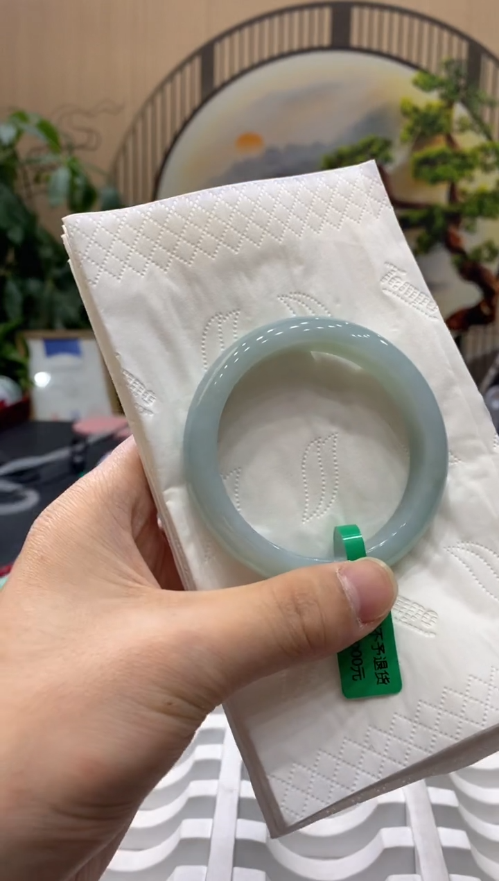 【闪购商品】翡翠手镯未镶嵌000010356