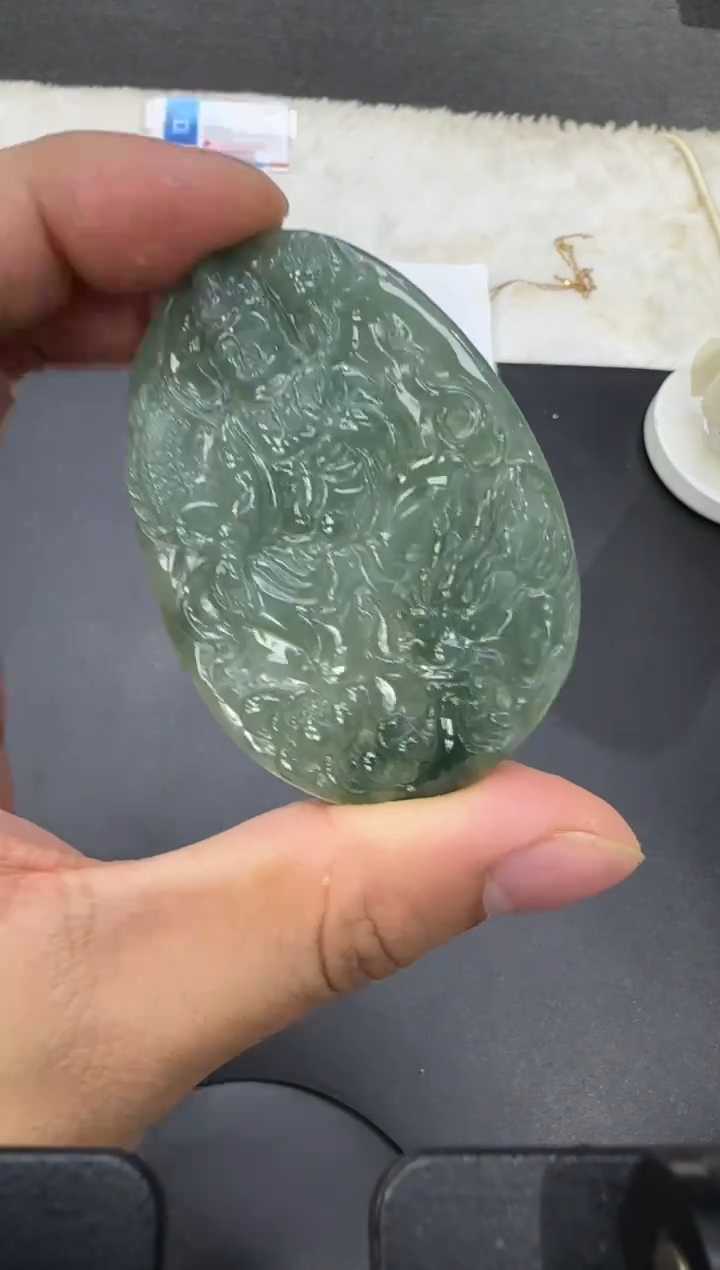 颈饰未镶嵌翡翠天然翡翠A货孤品一件 