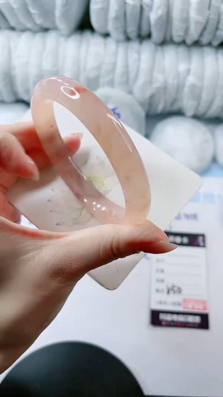 【闪购商品】石英质玉手镯未镶嵌多样性发货V50-62