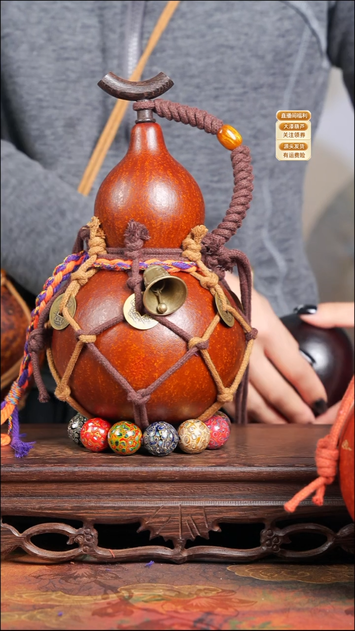 WA14大漆雕刻酒葫芦-不包手串及旋转底座