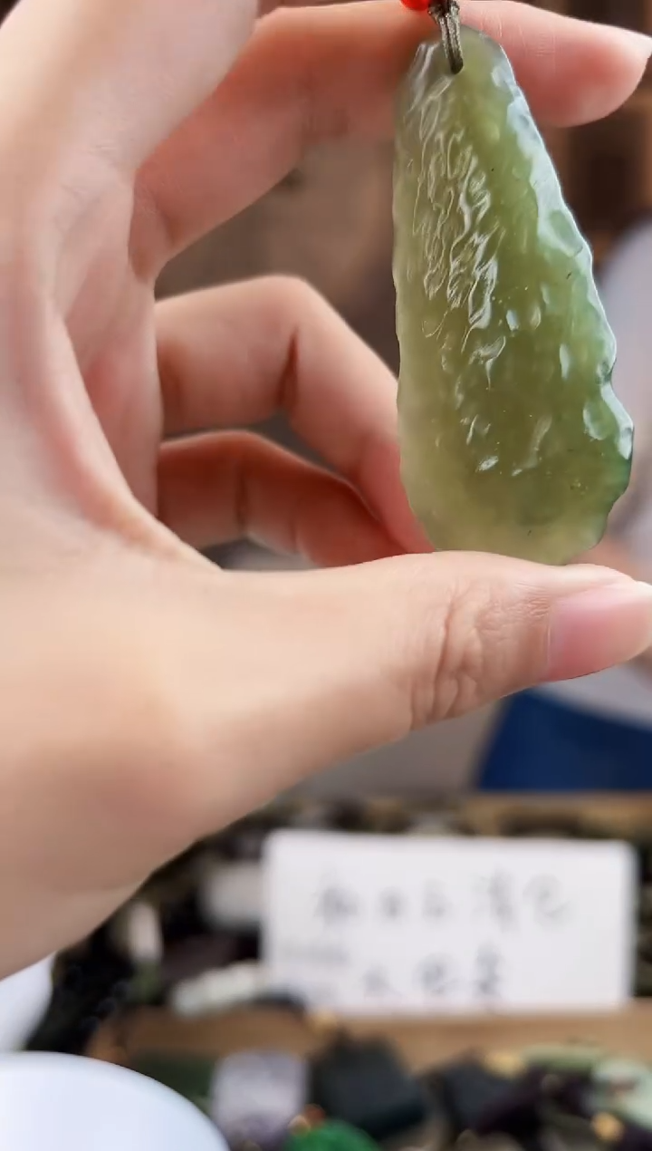 颈饰未镶嵌和田玉拍一发一，多样性发货