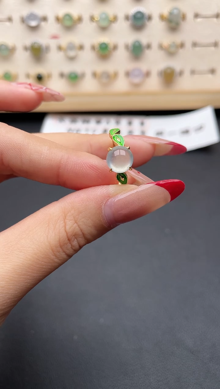 【闪购商品】翡翠戒指银S925镶嵌一物一证一礼盒