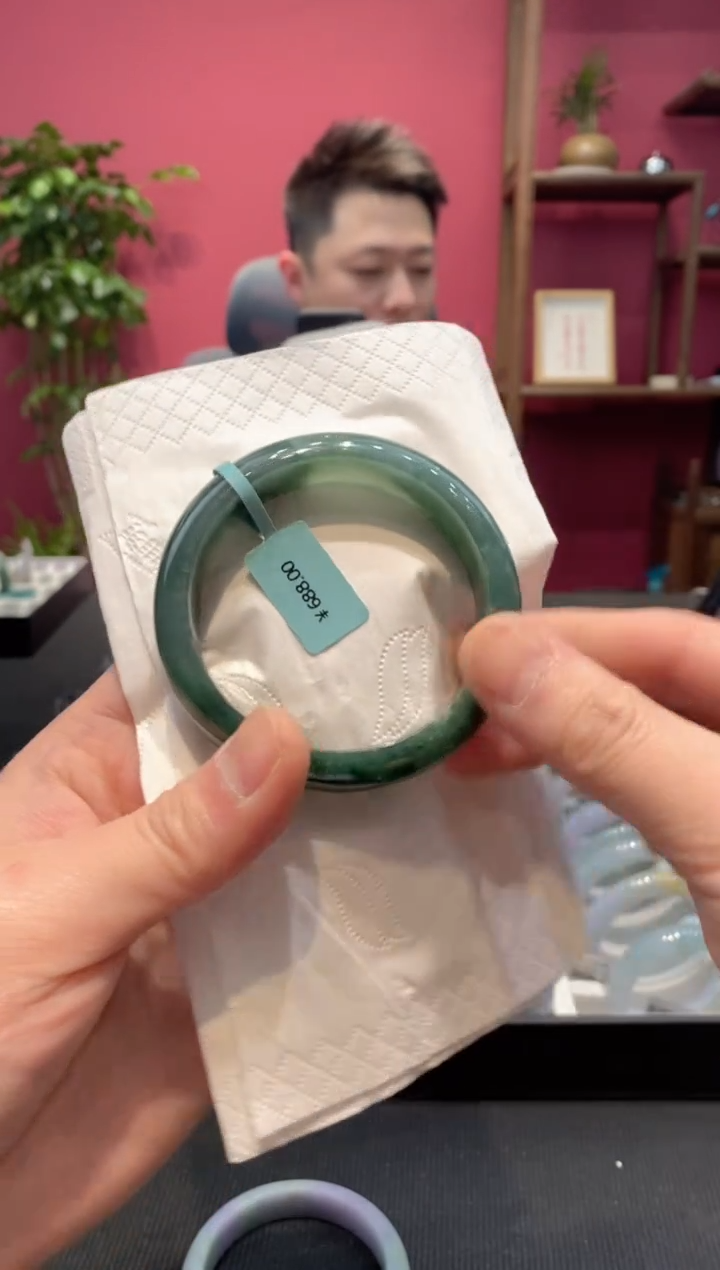 【闪购商品】翡翠手镯未镶嵌00004809