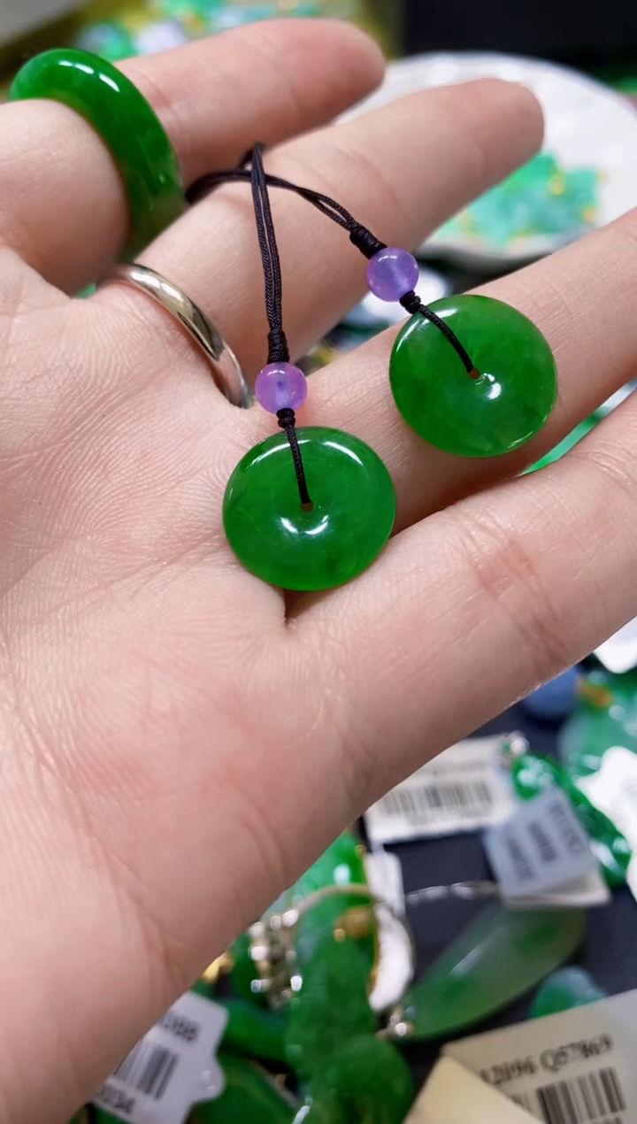 颈饰未镶嵌翡翠2个