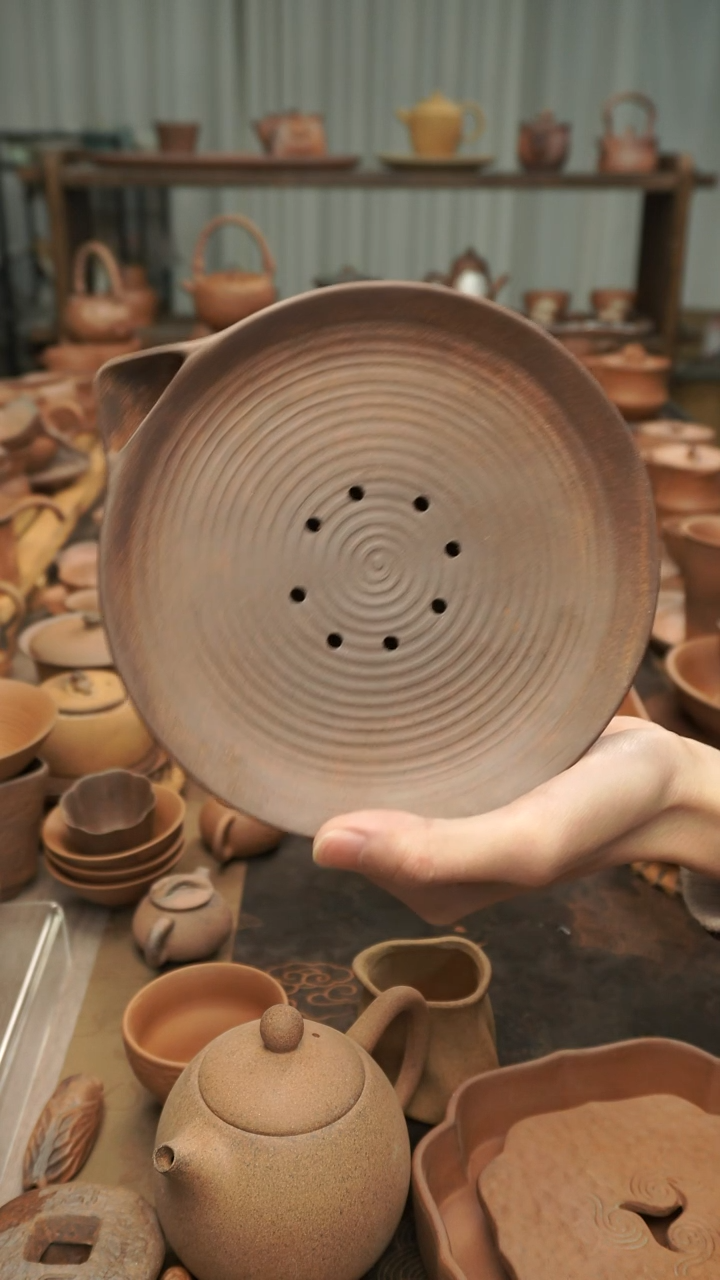 老岩泥原矿老岩泥  鹰嘴蓄水壶呈