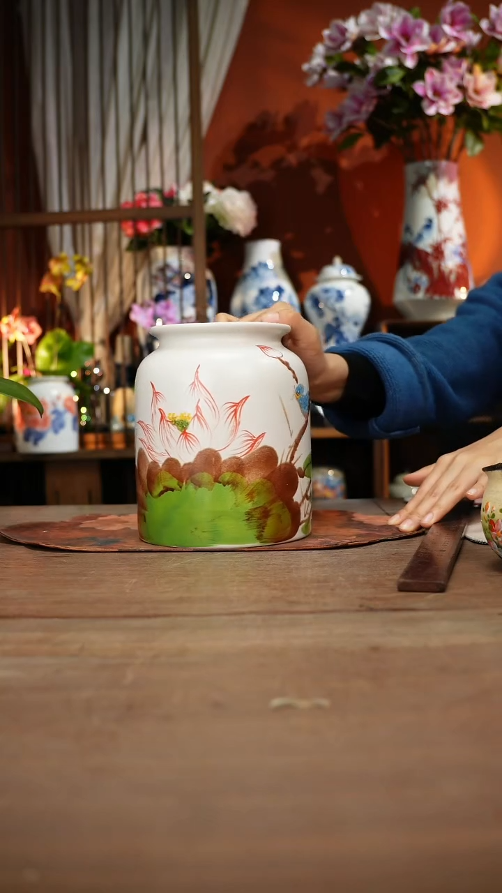 当代高温釉下彩手绘陶瓷餐具