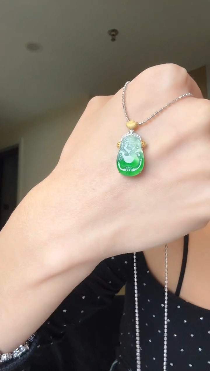 【闪购商品】翡翠吊坠(不含链)18K金镶嵌天然翡翠吊坠