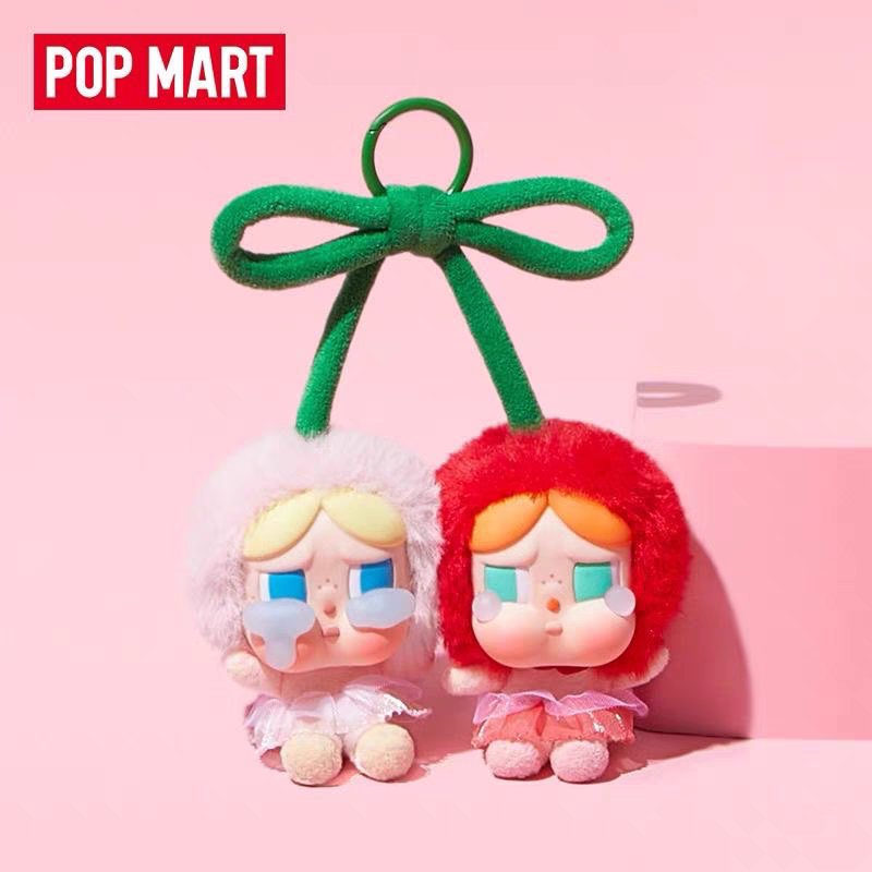 POPMART泡泡玛特CRYBABY甜在一起搪胶毛绒吊卡哭娃爱神的眼泪
