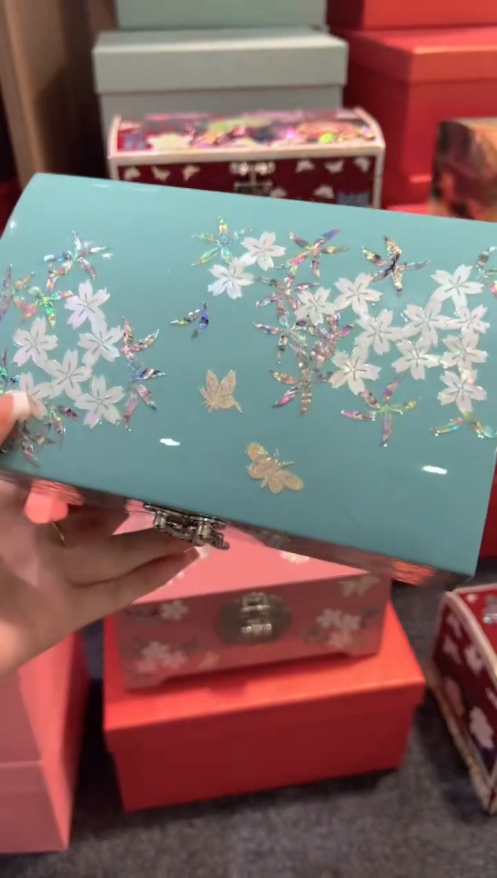 【闪购商品】微瑕不退换按扣绒布弘贝雅螺钿漆器文化馆