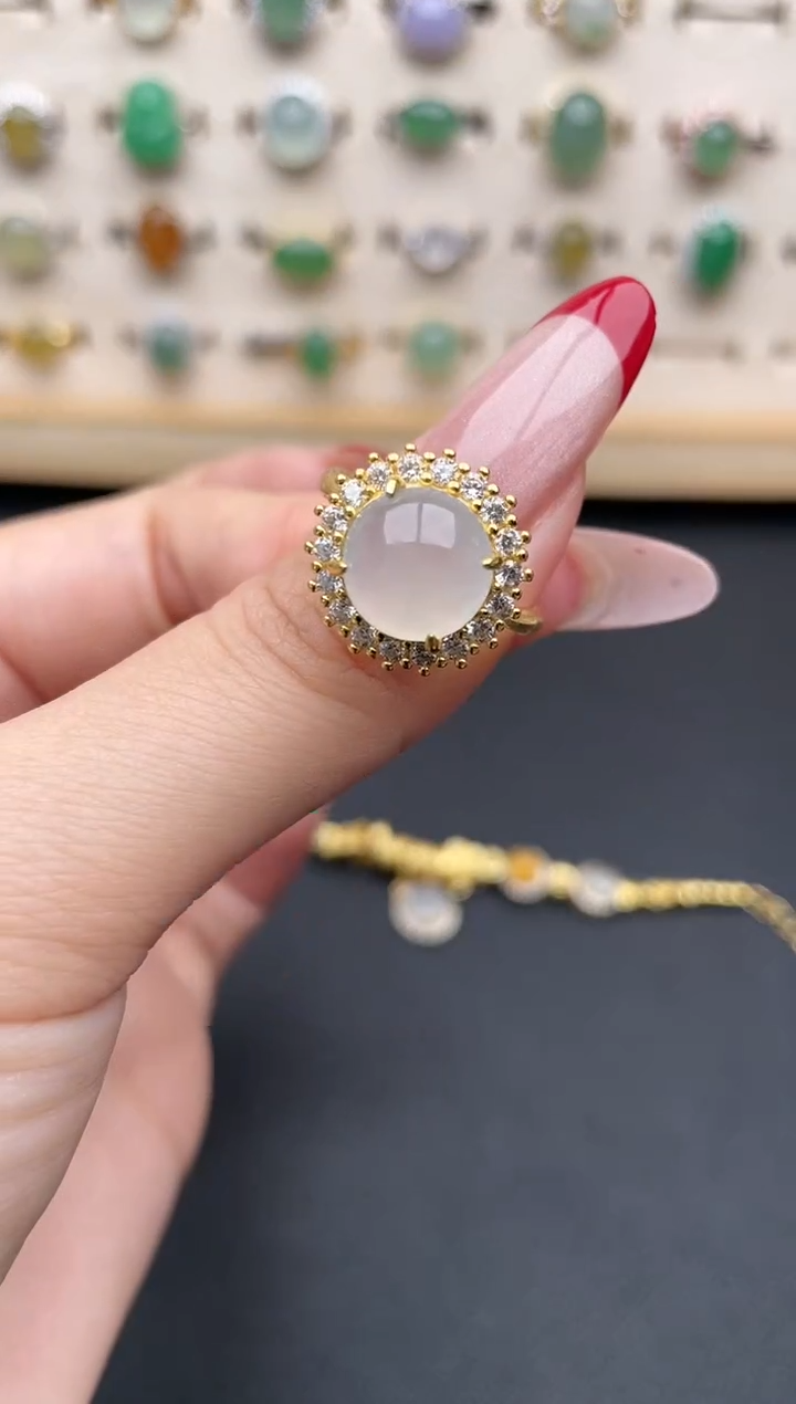 【闪购商品】翡翠戒指银S925镶嵌一物一证一礼盒