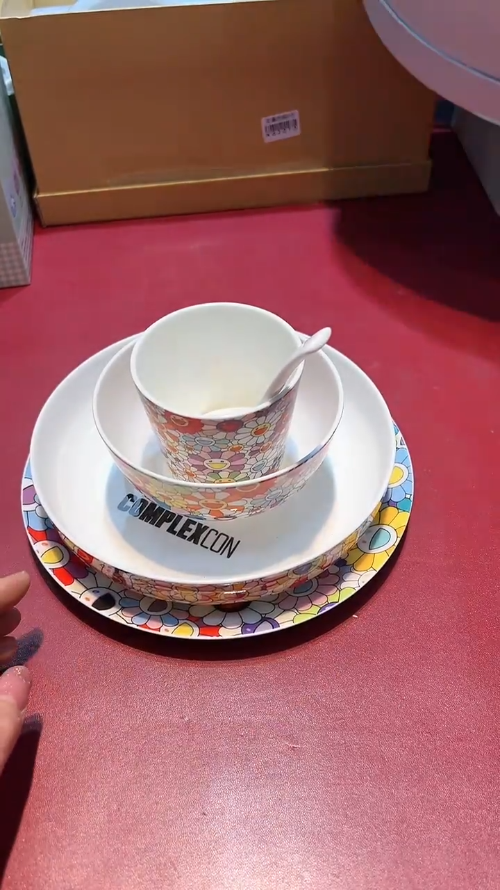 【闪购商品】瓷片锅碗瓢盆一件不剩