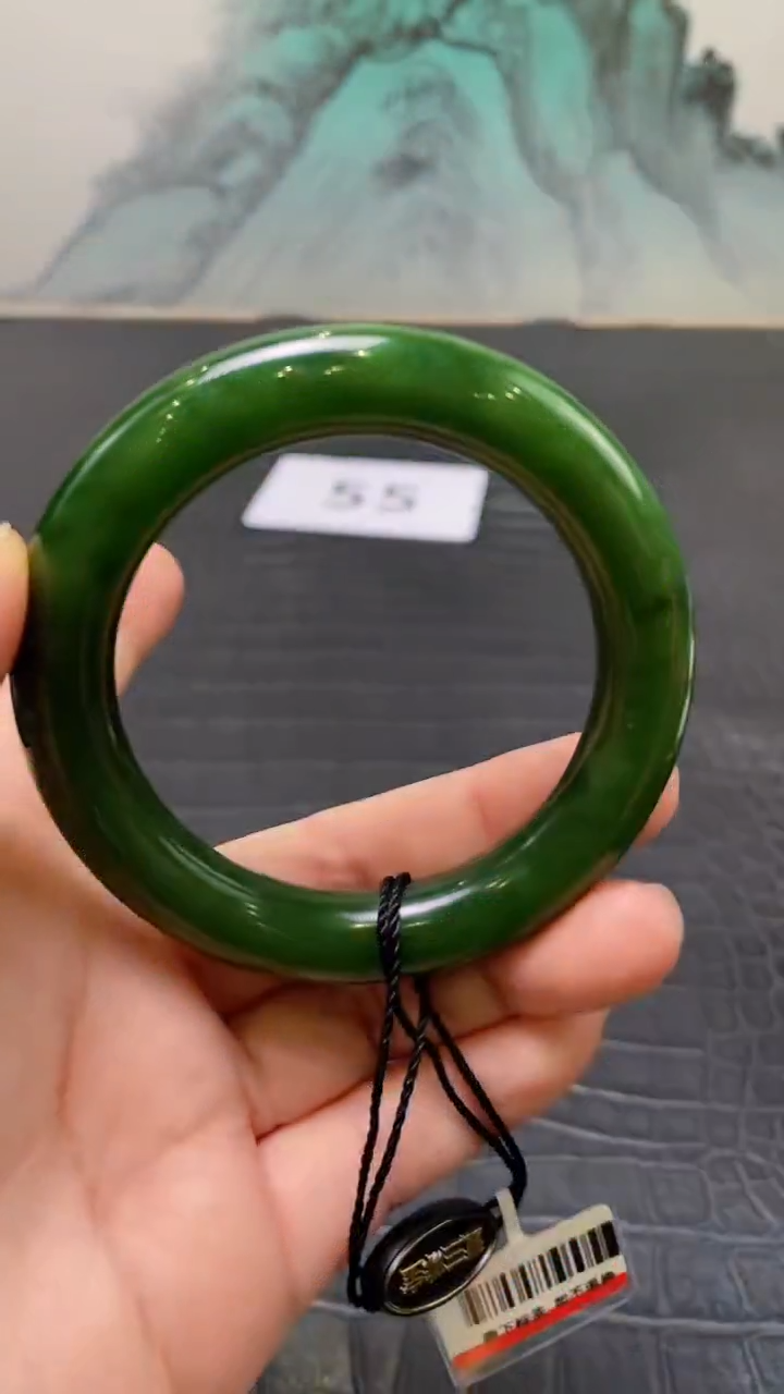 未镶嵌手镯和田玉（碧玉）月*?55