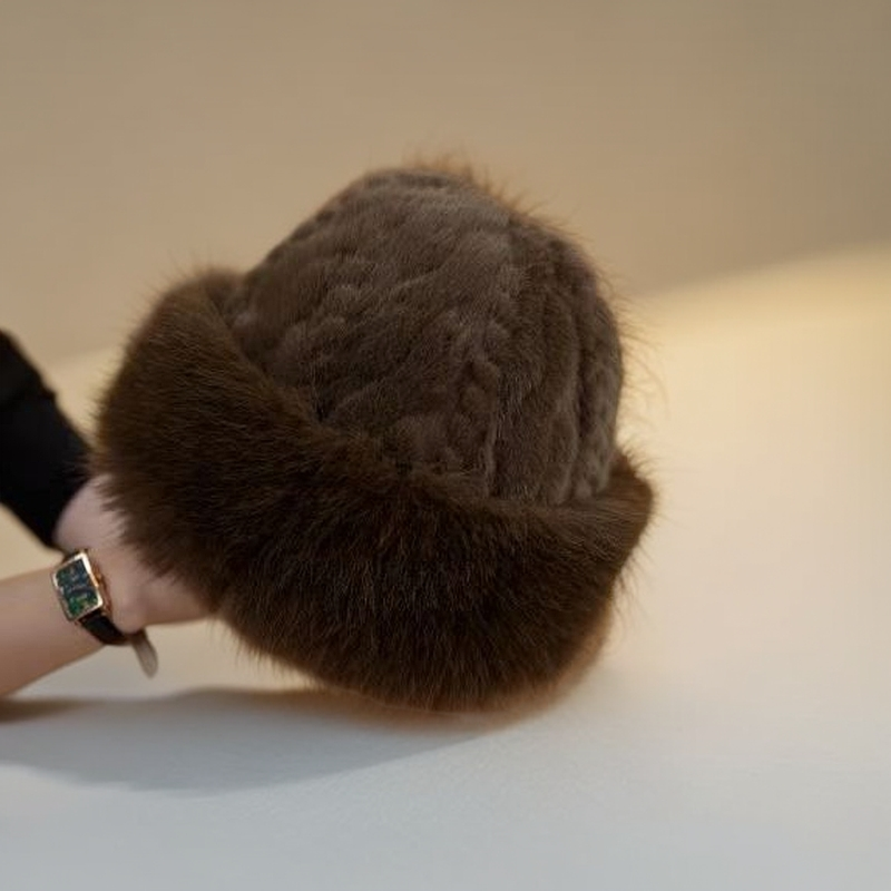 2025新款洋气毛茸茸女士帽子秋冬季加厚防寒ZF002-香茅